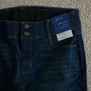NWT Apt 9 Tummy Control Straight Mid Rise Jean, 14